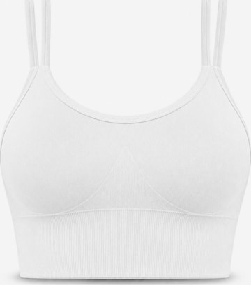 AOTTORI Sports Bra in White: front