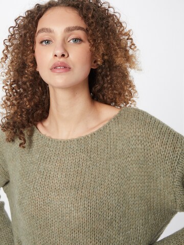 ZABAIONE Sweater in Green