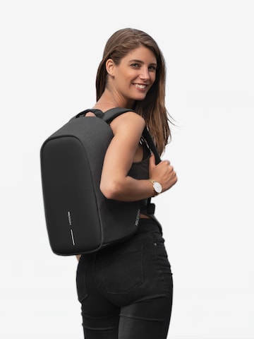 XD Design Backpack 'Bobby Hero' in Black: front