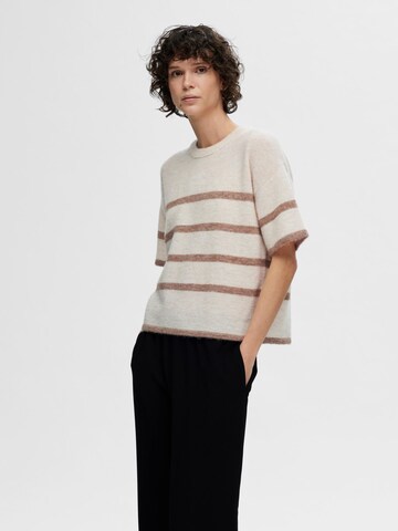 SELECTED FEMME Sweater in Beige: front