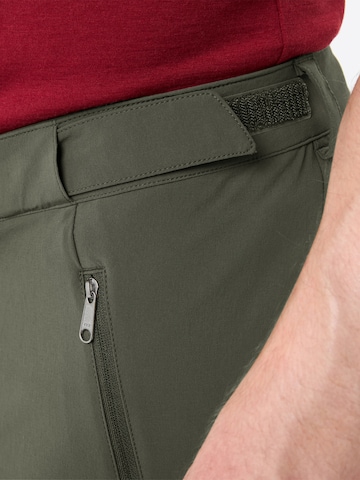 VAUDE Regular Outdoor trousers 'Farley' in Green