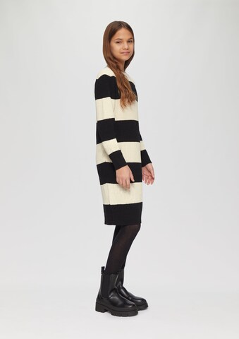 s.Oliver Jurk in Beige