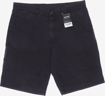 PIONEER Shorts in 38 in Black: front