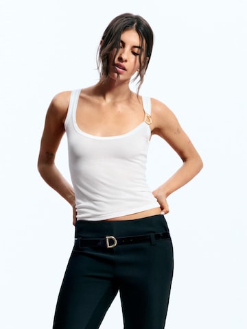 Tricou de la Desigual pe alb