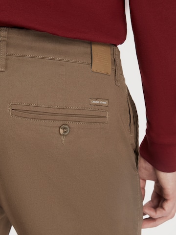 CROSS JEANS Regular Hose 'F 194' in Braun
