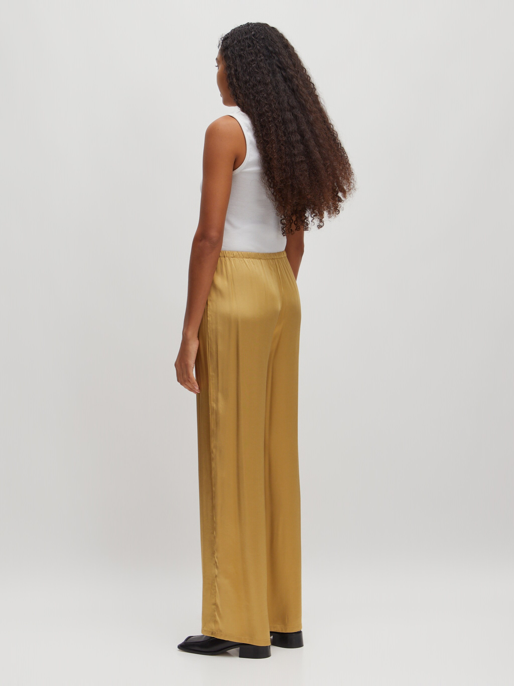 EDITED Producten Broek 'Maren' Goud