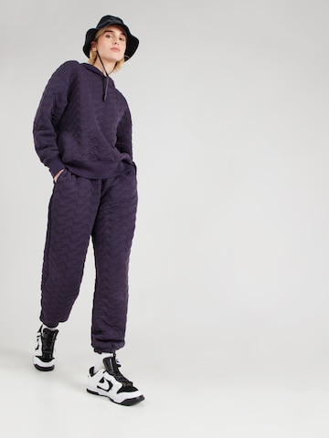 Effilé Pantalon 'Phoenix Fleece' Nike Sportswear en violet