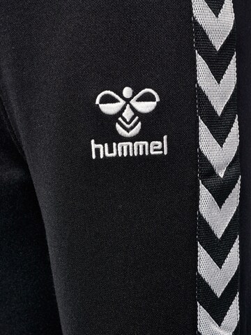 Hummel Slim fit Pants in Black
