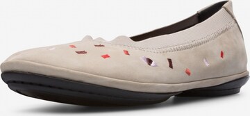 CAMPER Ballet Flats 'Twins' in Beige: front