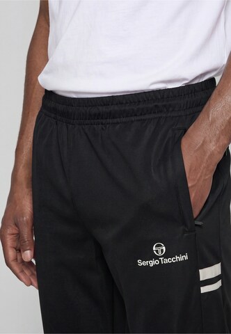 Tapered Pantaloni sportivi di Sergio Tacchini in nero: frontale