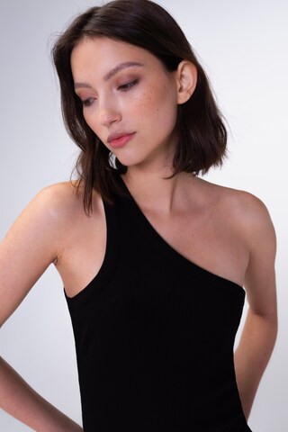 Aligne Knitted Top 'Georgiana' in Black