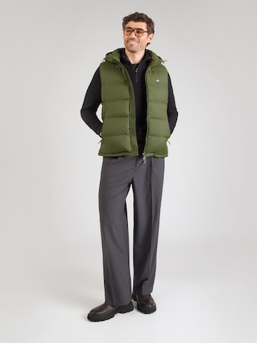 GANT Vest in Green