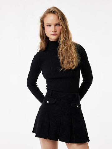 Koton Skirt in Black: front