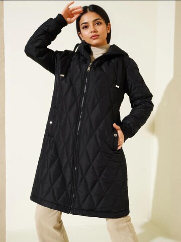 Bigdart - Sobretudo meia-estação em preto: frente