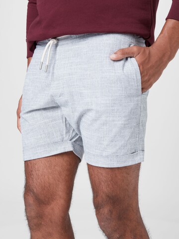 s.Oliver Regular Shorts 'Detroit' in Grau