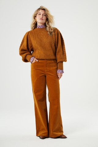 Fabienne Chapot Sweater in Brown