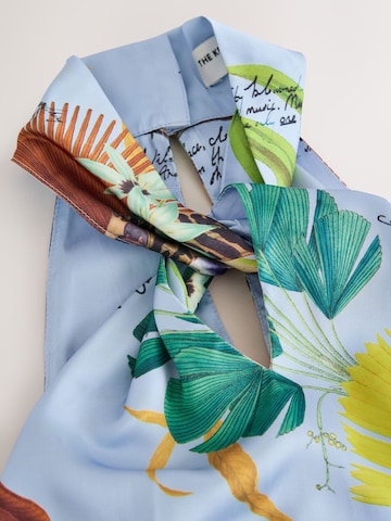Next Top 'Kew' in Blue