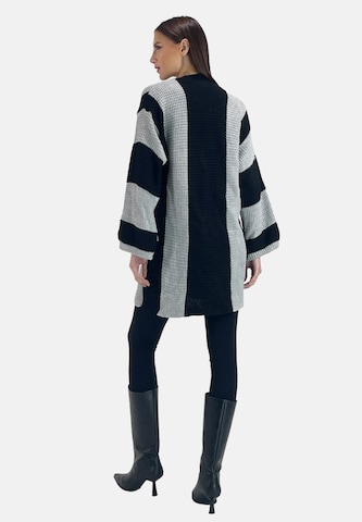 Elara Gebreid vest in Grijs