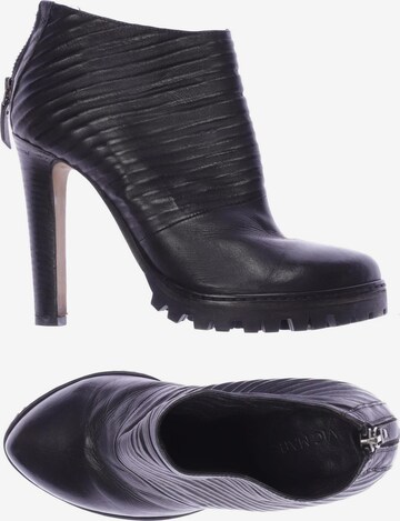 VIC MATIÉ Dress Boots in 37 in Black: front