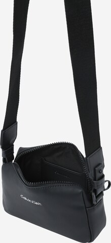 Calvin Klein Crossbody bag 'MUST' in Black