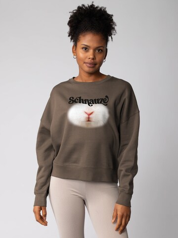 Watapparel Sweatshirt 'Schnauze ' in Brown: front