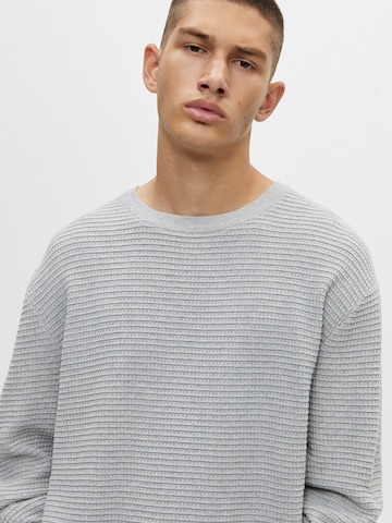 Pull&Bear Pullover i grå