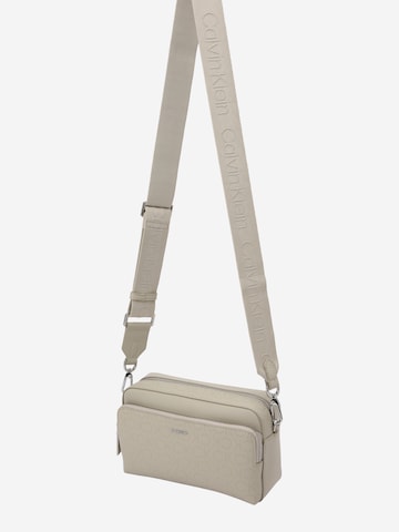 Calvin Klein Crossbody Bag 'Must' in Beige