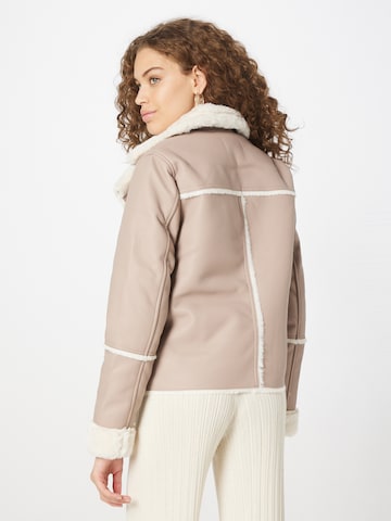 ABOUT YOU Jacke 'Natascha' in Beige