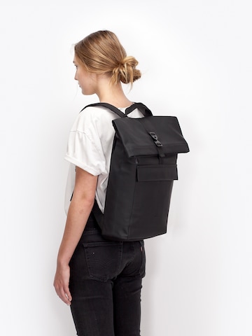 Ucon Acrobatics Backpack 'Jasper Medium Lotus' in Black