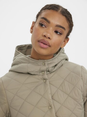 Vero Moda Curve Overgangsfrakke 'VMHayle' i grøn