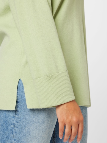 Vero Moda Curve Sweater 'NANCY' in Green