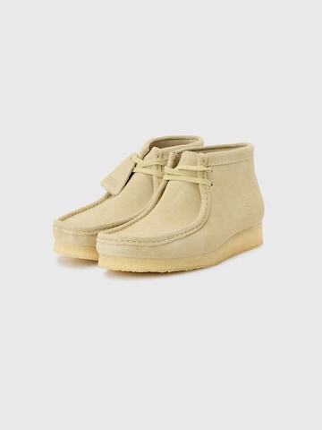 Clarks Originals Chukka boots 'Wallabee' σε μπεζ