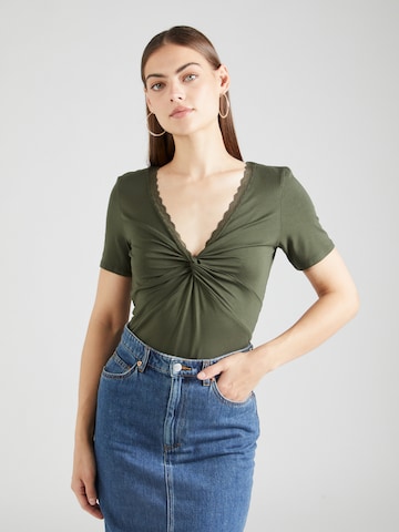 ABOUT YOU Shirt 'Elora' in Groen: voorkant