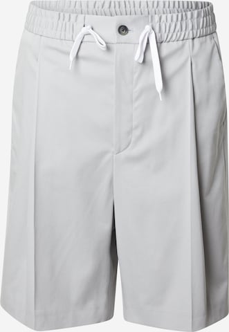 HUGOLoosefit Hlače s naborima 'Fionn' - siva boja: prednji dio