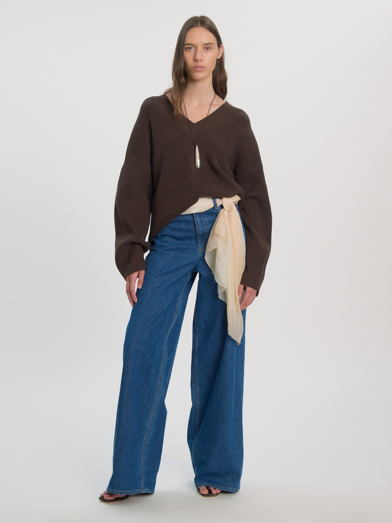 EDITED Novedades Jersey 'Rae' marrón