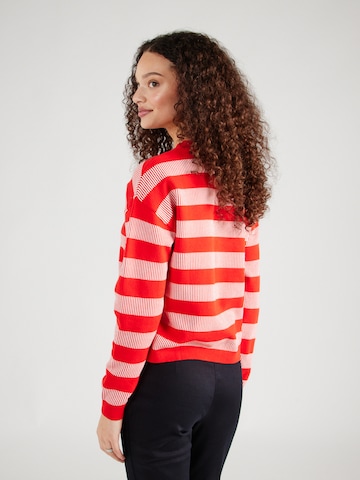 Sweat-shirt ESPRIT en rouge