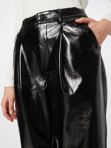 ONLY Regular Pleat-Front Pants 'BAILEY' in Black