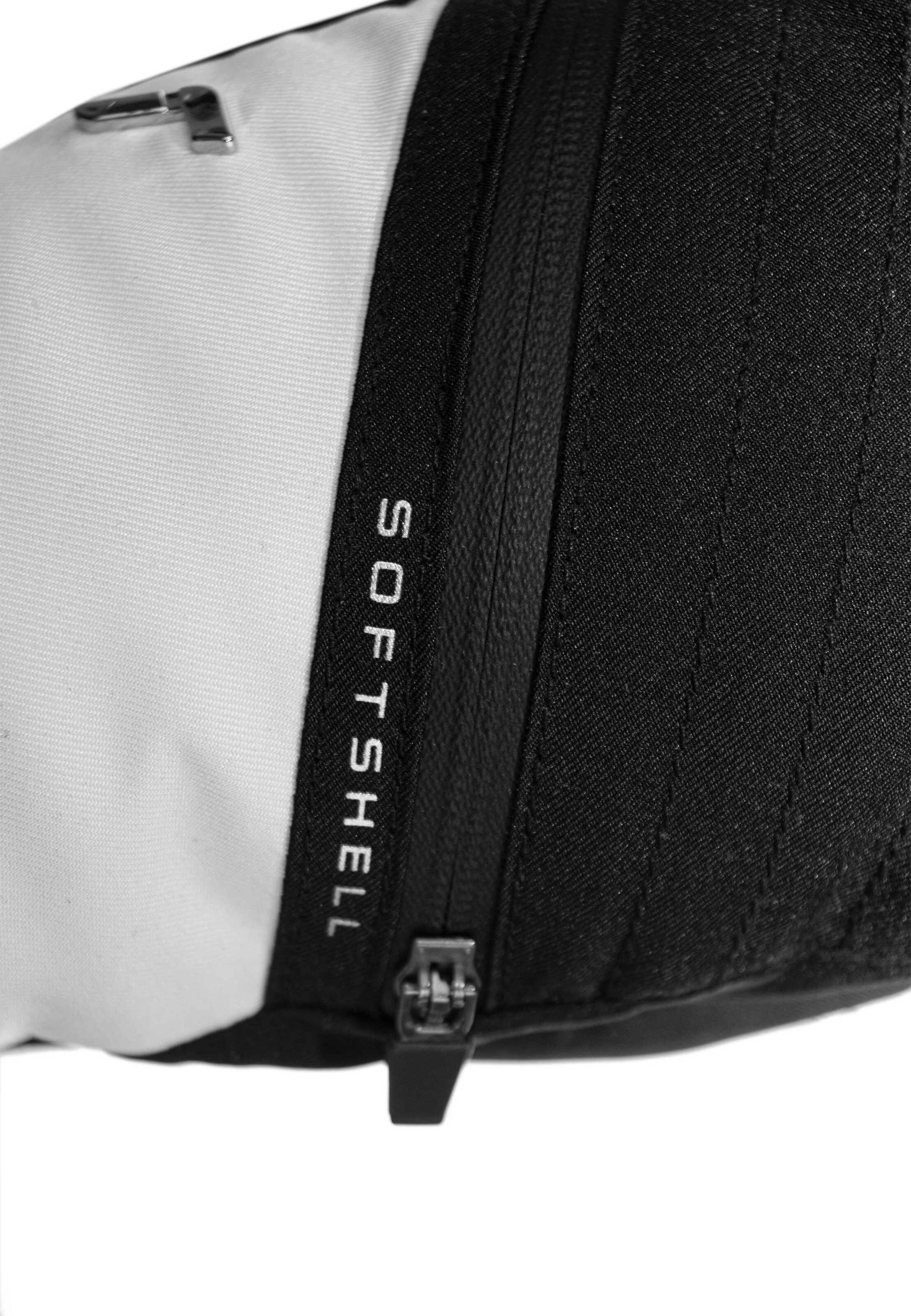 REUSCH Sporthandschuhe 'Demi' in Schwarz