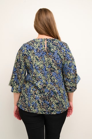 KAFFE CURVE Blouse 'Ulina' in Blauw