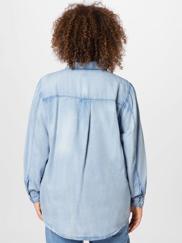 ONLY Carmakoma Blouse 'Lea' in Blauw