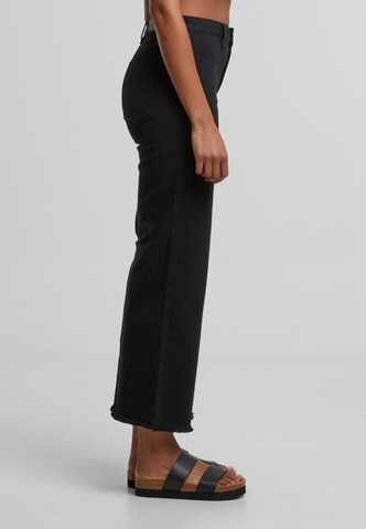 Urban Classics Regular Jeans in Zwart