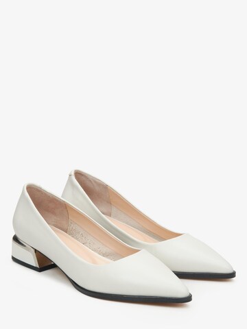 Estro Pumps '48-61258' in Wit