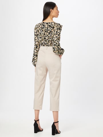 Regular Pantalon à pince COMMA en beige