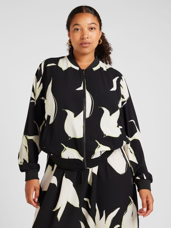 ONLY Carmakoma Between-Season Jacket 'CARLUX' in Black
