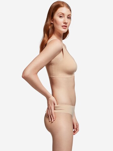 String ' 6 ' Gisela en beige