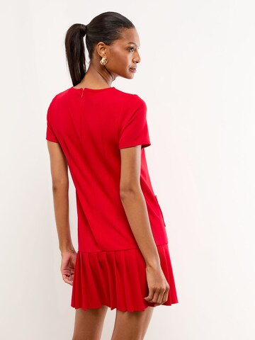 Lipsy Kleid in Rot