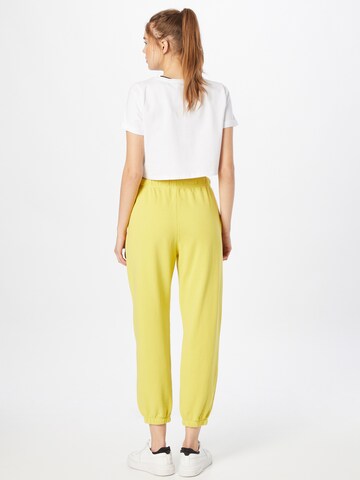 Effilé Pantalon 'Wfh Sweatpants' LEVI'S ® en jaune