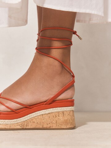 Next Sandalen met riem 'Forever Comfort' in Roze