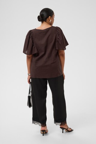 KAFFE CURVE Blouse 'KCkarlia' in Bruin