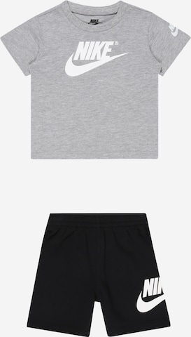 Nike Sportswear Regular Set in Black: front